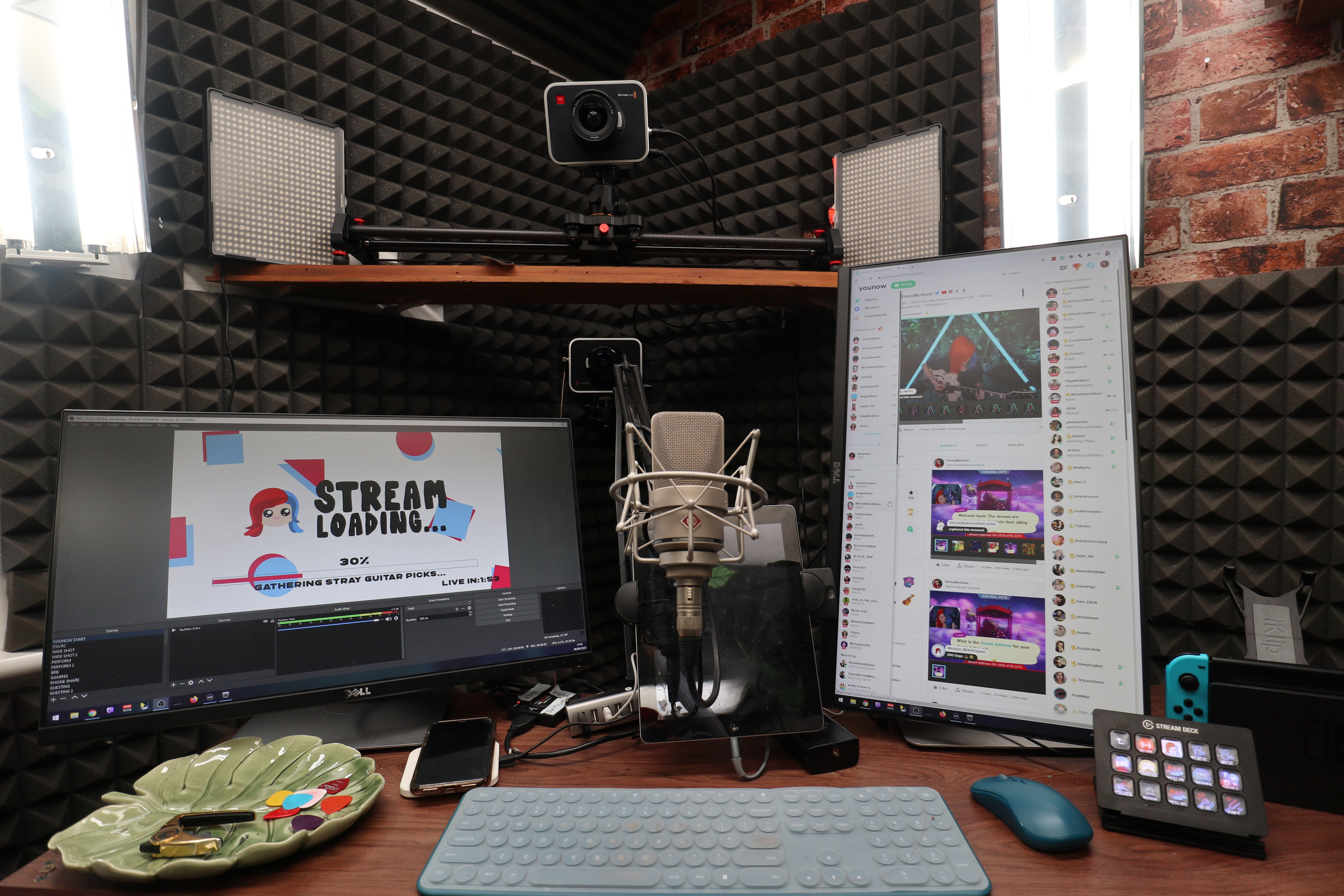 desk_1.jpg